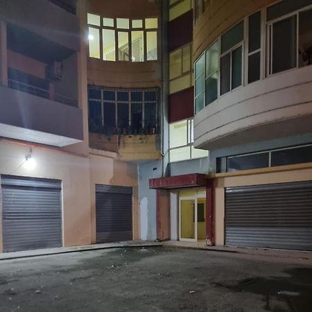 Studio Of Shpresa Vlorë Esterno foto