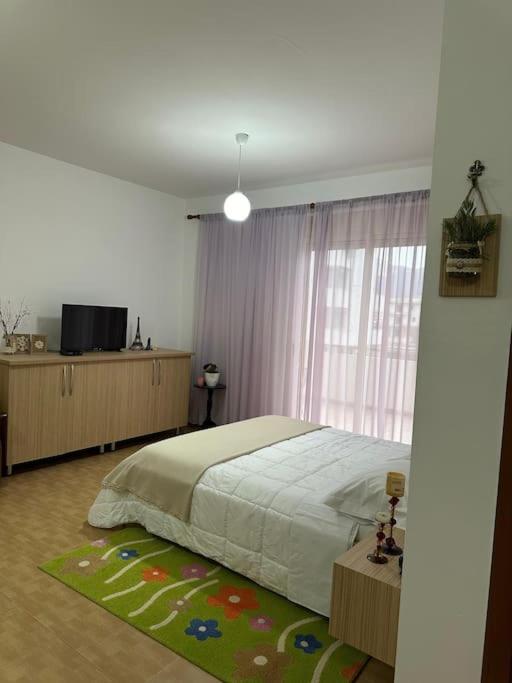 Studio Of Shpresa Vlorë Esterno foto